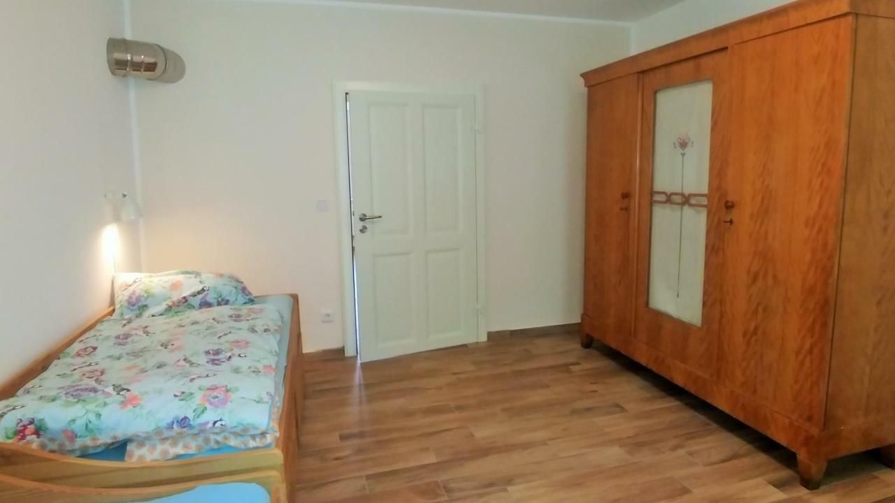 Biesenthal Mirabellenhof-Fewo Mit Terrasse מראה חיצוני תמונה