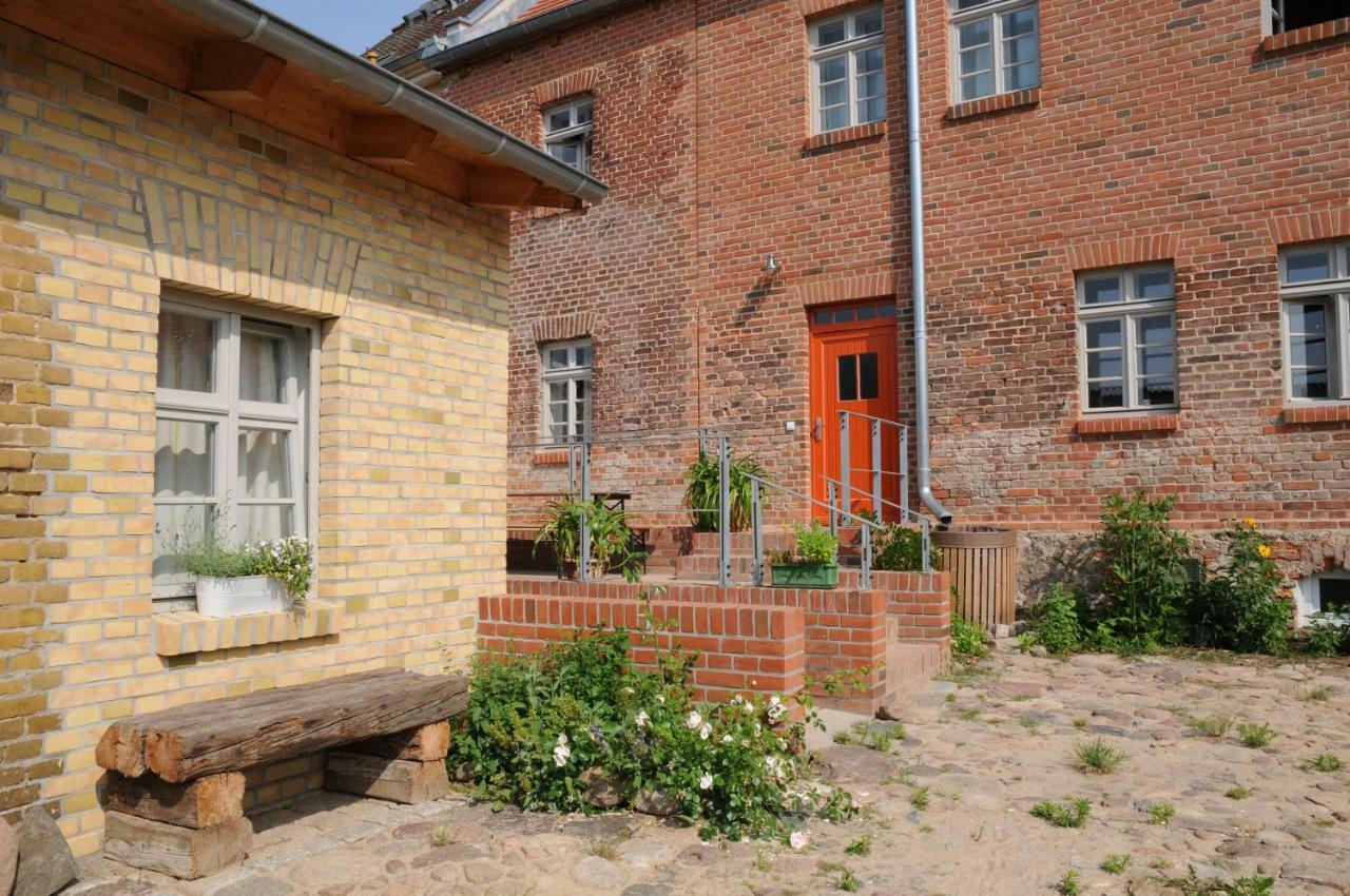 Biesenthal Mirabellenhof-Fewo Mit Terrasse מראה חיצוני תמונה